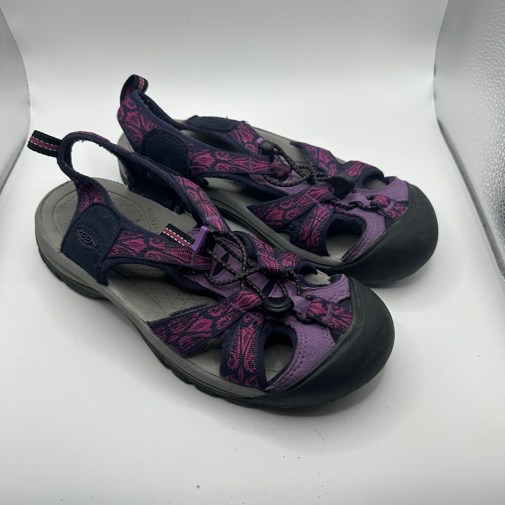 Keen Whisper Purple Navy Geometric Waterproof Sport Sandals Womens 8.5 Hiking